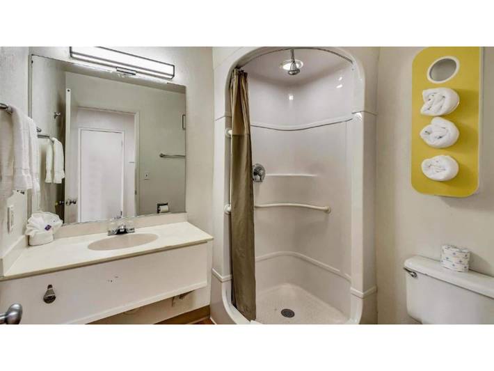 Entire apartment, 1 Full Bed | Non-Smoking in Ogden, Weber County