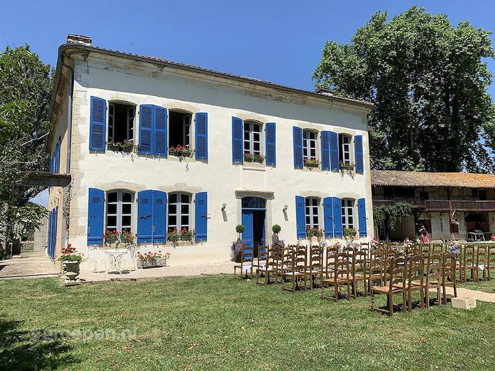 Location de vacances pour 28 personnes, avec terrasse et balcon/terrasse à Samadet