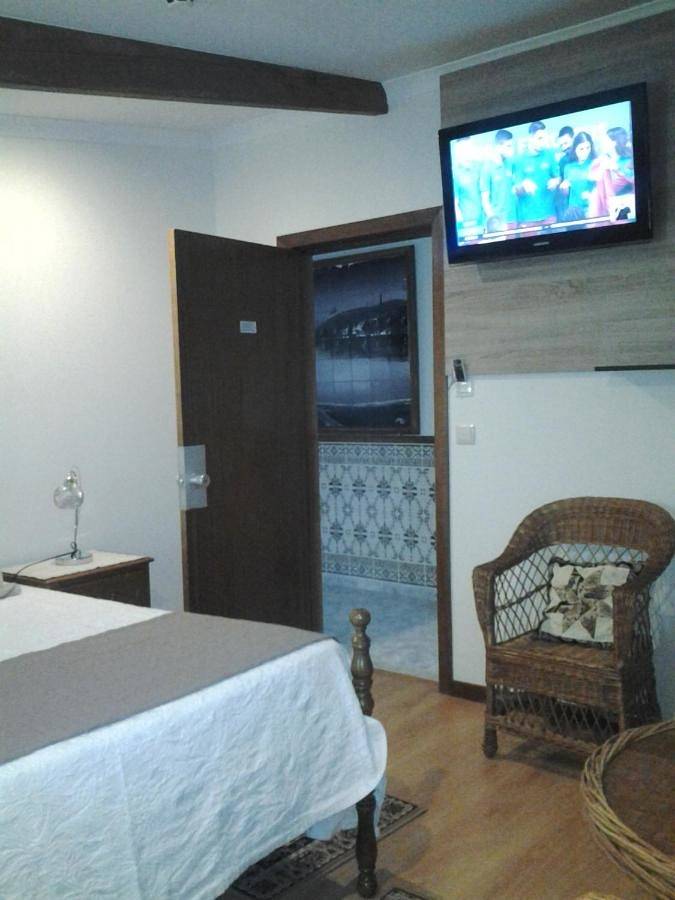 Hôtel pour 2 personnes, avec balcon ainsi que vue sur le lac et vue dans Macedo de Cavaleiros - 3