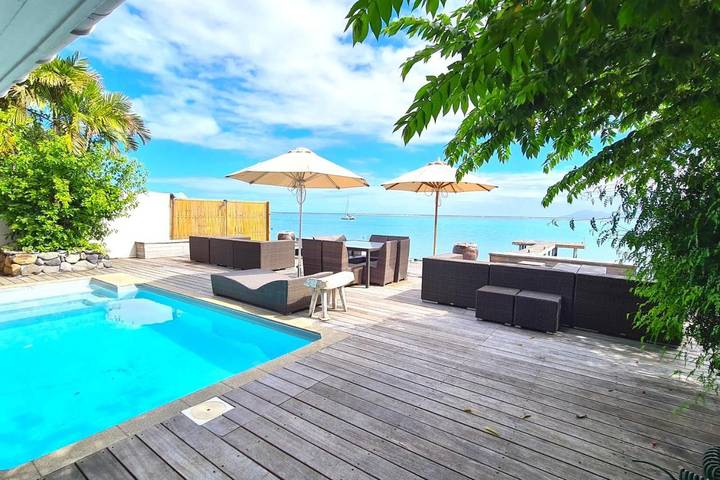 Location de vacances pour 4 personnes, avec terrasse ainsi que piscine et jardin dans Punaauia - 4