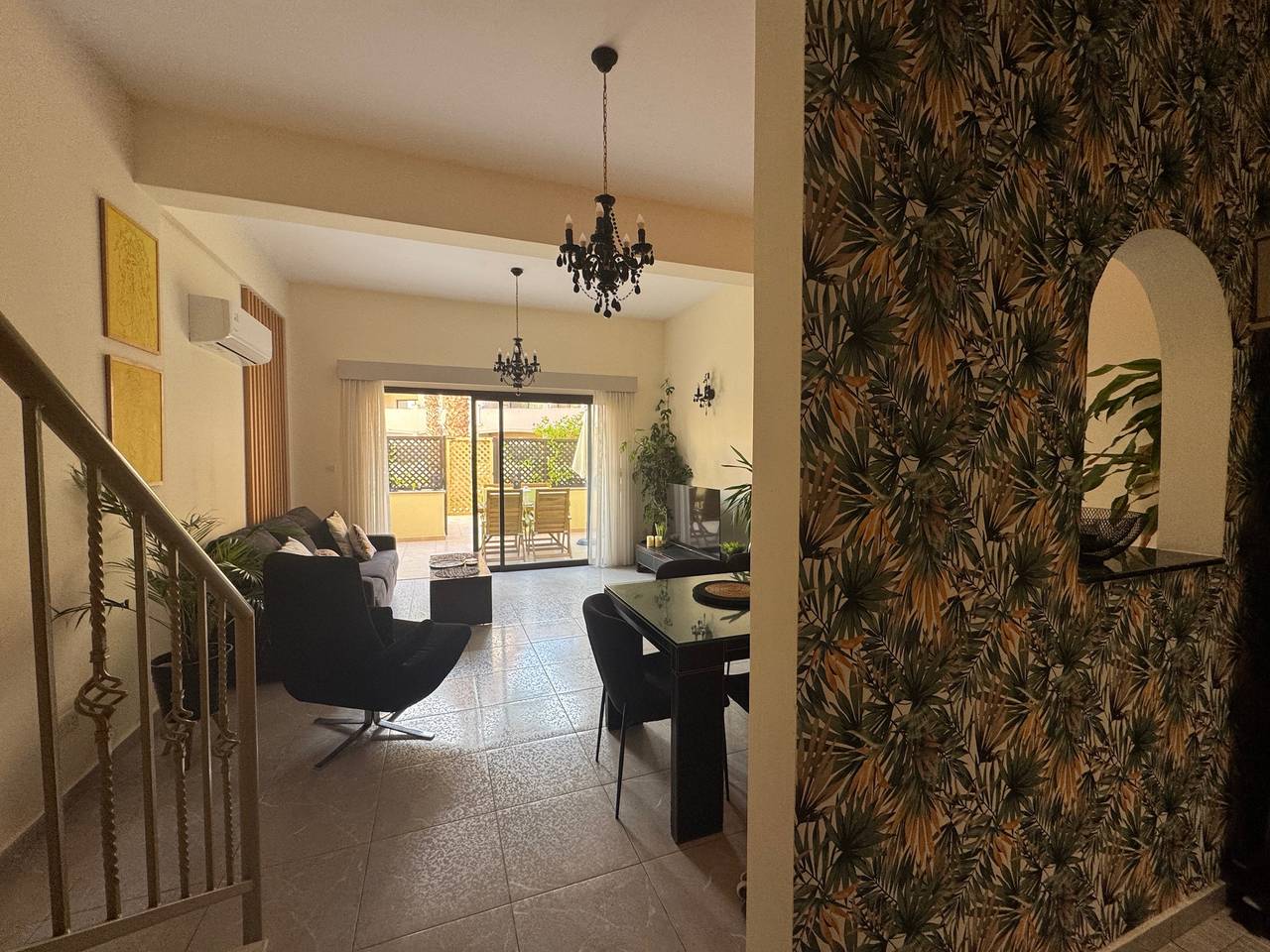 Apartamento vacacional entero, 2 Bed Townhouse Sleeps 4 - Pool - Patio & Balcony in Pafos, Chipre Sur