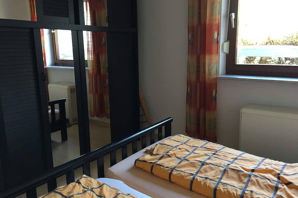 Ferienbungalow (Rmh) mit 3 Schlafzimmern zwischen Wald und Wiesen, Ortsrand in Hechthausen, Cuxland