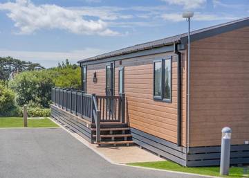 Chalet for 4 People in St. Helens, Isle of Wight, Photo 1