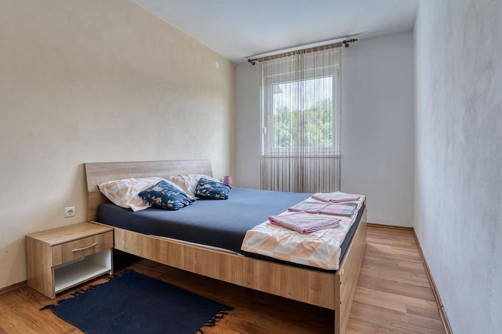 Ganze Wohnung, Radmila in Županje, Polje