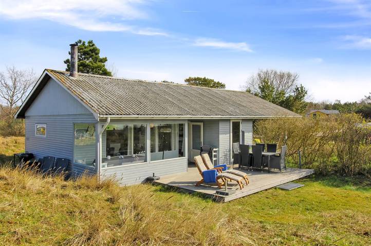 Ferienhaus für 6 Personen, mit Terrasse in Aakirkeby