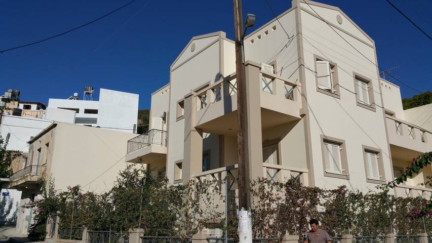 Gîte pour 4 personnes, avec jardin et balcon dans Myrtos - 3