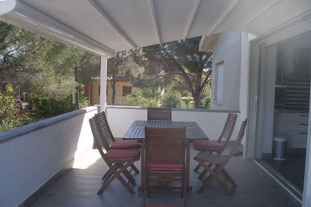 Maison de vacances avec terrasse in Spiaggia Porto Corallo (Orosei), Orosei