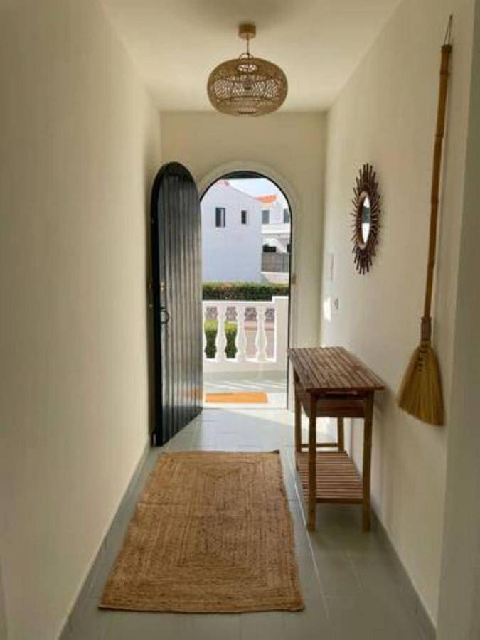 Ganze Wohnung, Apartment with Pool View in Arenal d'en Castell, Es Mercadal