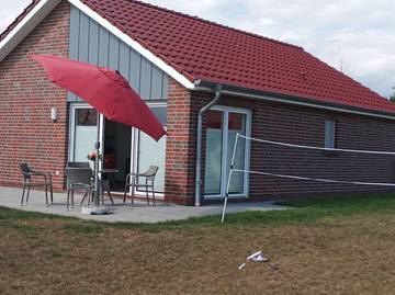 Ferienhaus für 4 Personen, mit Terrasse und Garten, mit Haustier in Jade