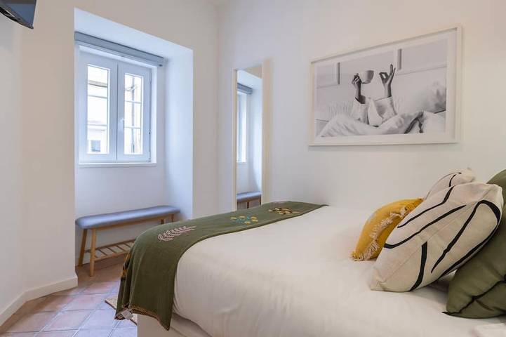 Ganze Wohnung, Sunny Garden 2Bdr Apartment by LovelyStay in Santa Engrácia, São Vicente (Lissabon)