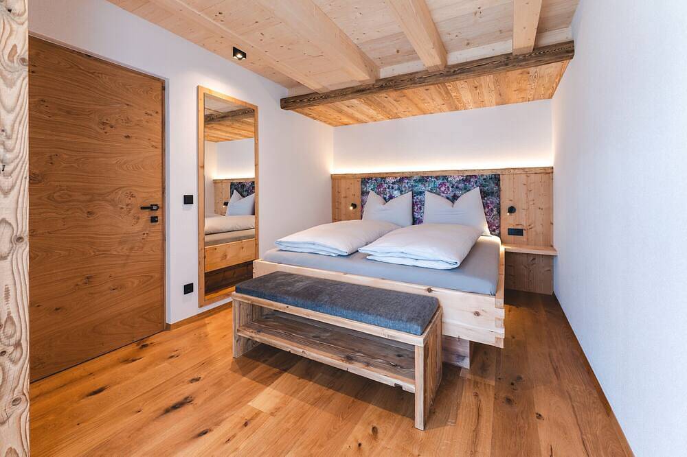 Apartamento entero, Apartamento 'Wiese' con vistas a la montaña, terraza privada y Wi-Fi in Sesto (Italia), Alto Adigio