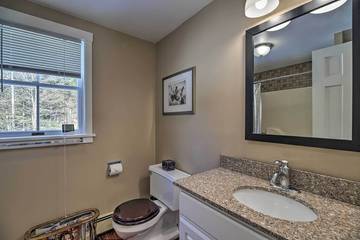 Vacation Home for 12 Guests in Mad River Glen, Vermont, Picture 2