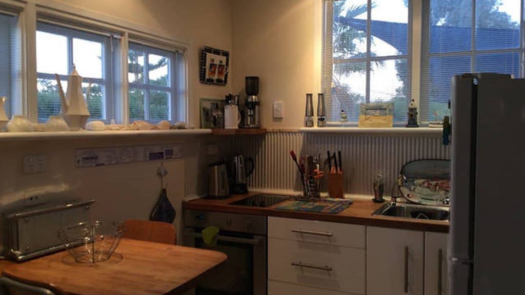 Helle Strandhütte in Leeman, Western Australia