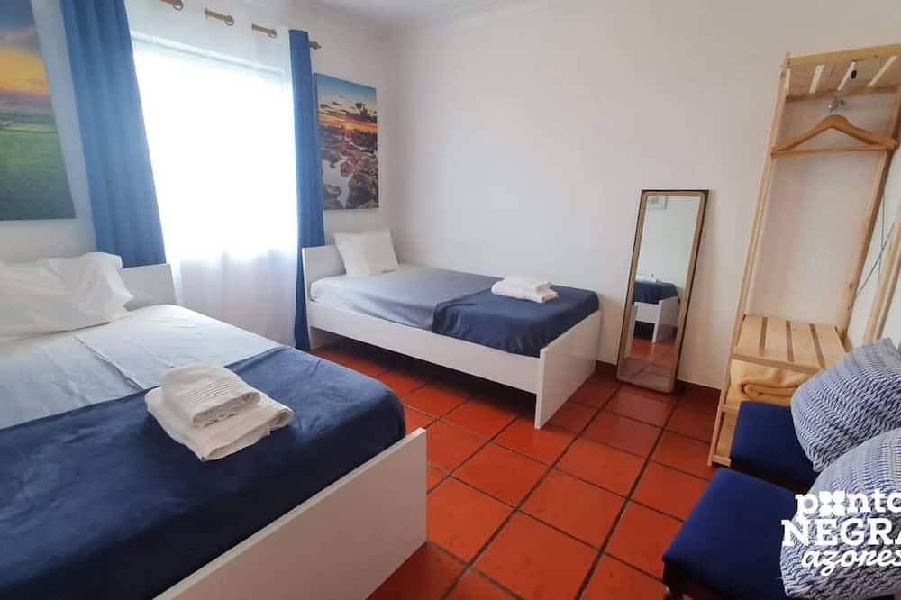 Casa da Maresia - By Ponta Negra Azores in Biscoitos, Terceira (Azoren)