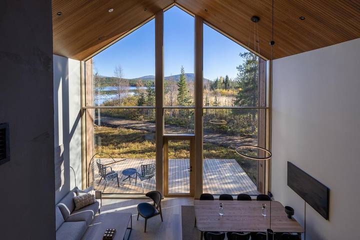 Appartement de vacances pour 8 personnes, avec terrasse et vue ainsi que vue sur le lac et sauna