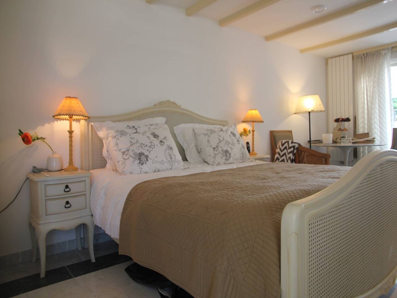 Welcoming Holiday Home in Heiloo with Sunlit Terrace in Heiloo, Nederlandse Noordzeekust