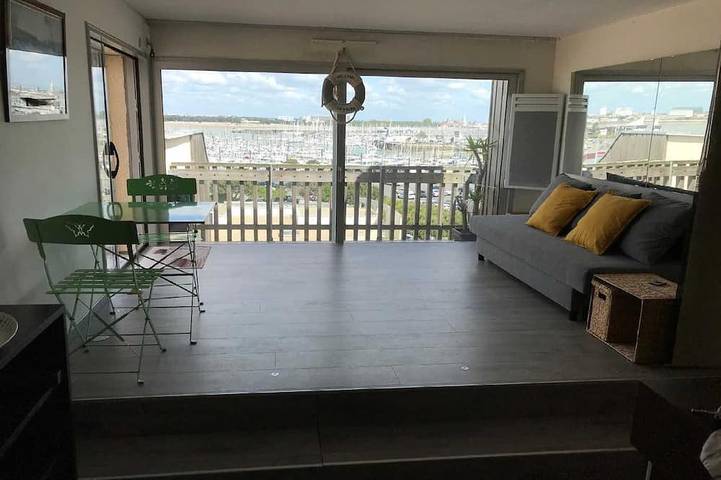 Gîte pour 4 personnes, avec balcon dans Plage Des Minimes - 3