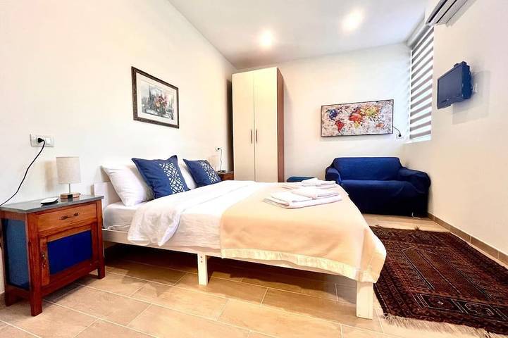 Sustainable low-impact apartment in the heart of the green city. in Roma, Provincia de Roma