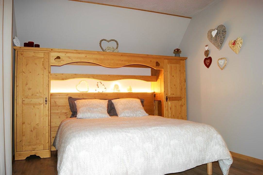 Histoires de Cœur - Accroche Cœurs in Saint-Pierre-de-Genebroz, Région de Chambéry