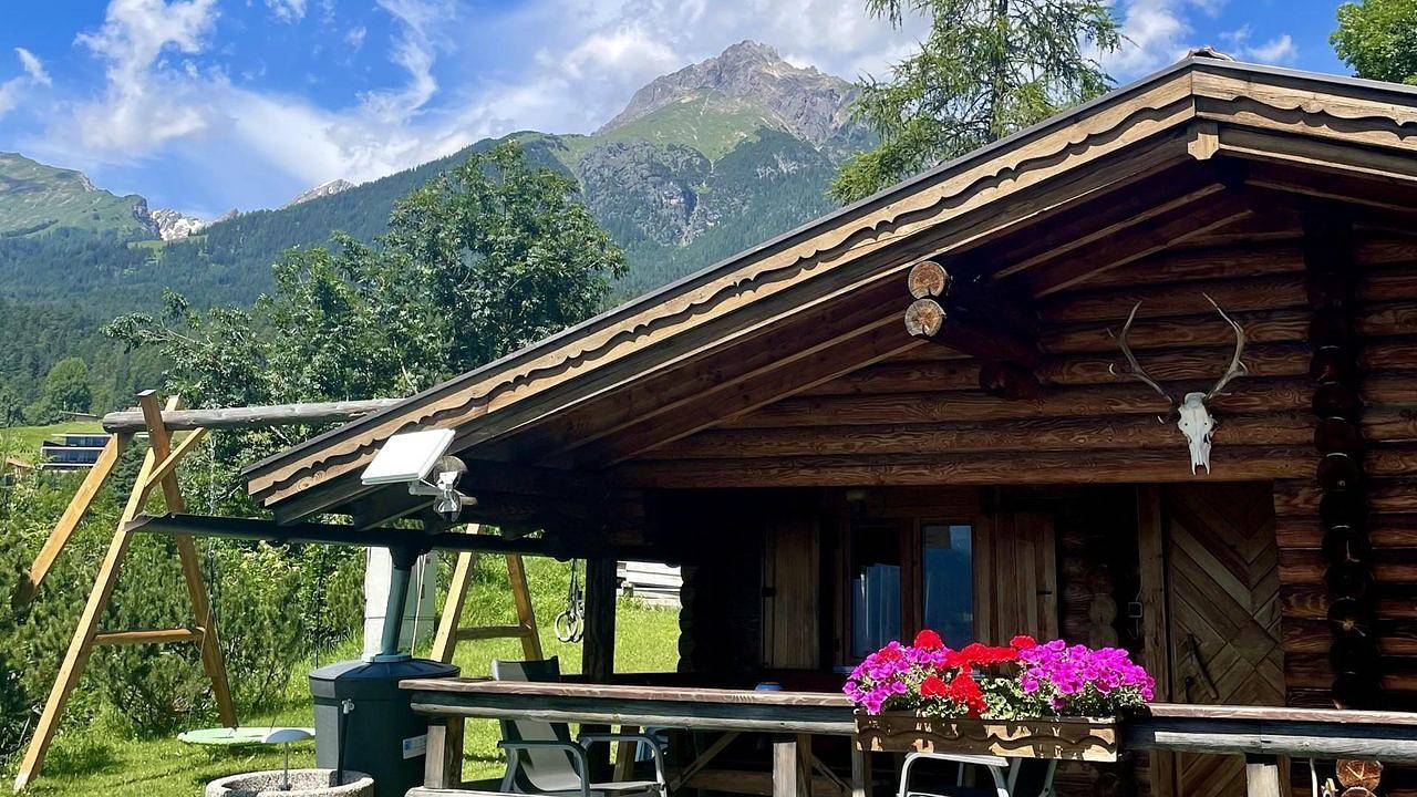 Ganze Ferienwohnung, Ferienwohnung für 4 Personen (40 m²) in Imst in Imst, Tiroler Oberland
