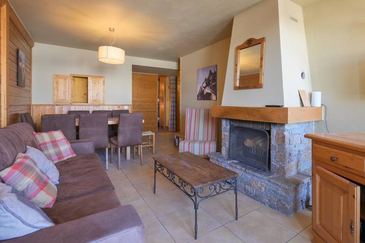 Gîte pour 8 personnes, avec jacuzzi ainsi que balcon et sauna dans La Plagne - 3