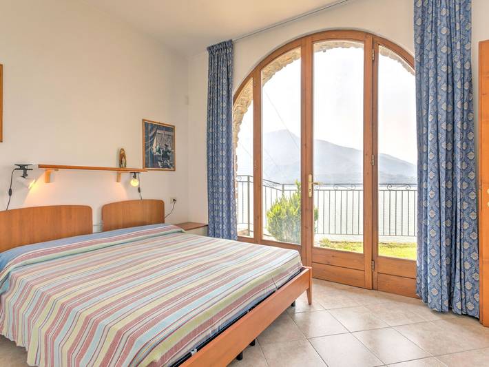 Apartamento entero, Escalada, crucero y cena; Lago de Como in Gravedona, Gravedona ed Uniti