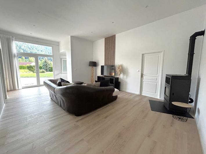 Location de vacances pour 8 personnes, avec sauna ainsi que jacuzzi et jardin, adapté aux familles à Rupt-sur-Moselle - 4