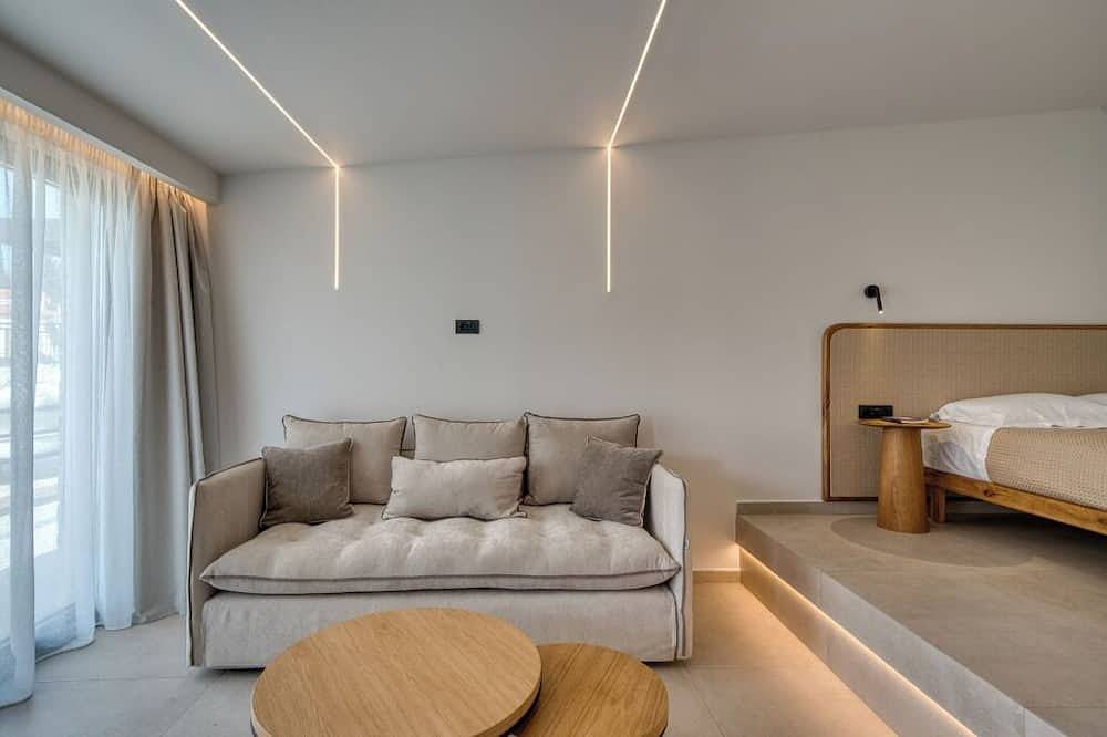 Ganze Wohnung, Junior Studio Suite with Pool View in Nafplio, Argolis