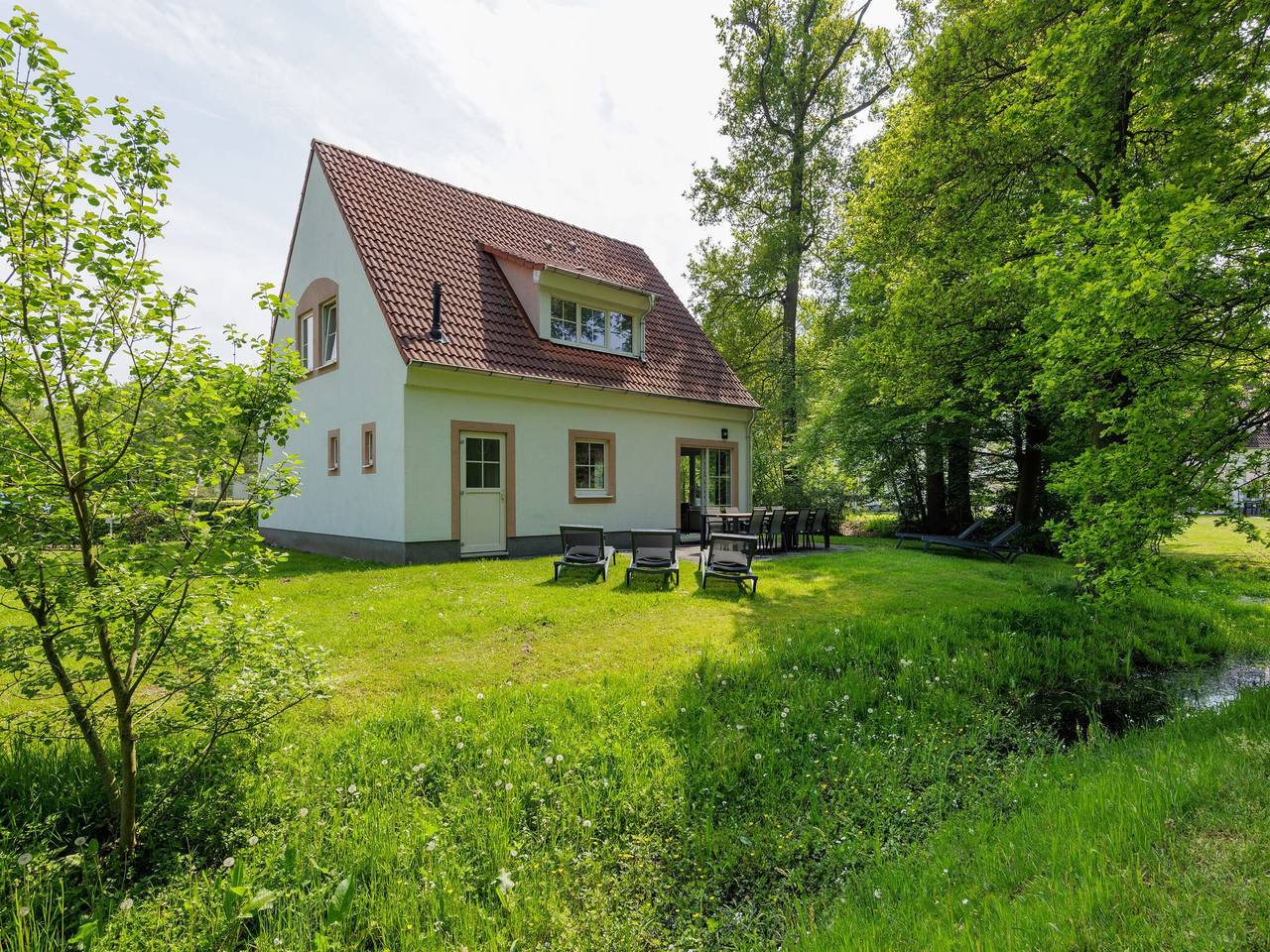 Renoviertes Haus mit Sauna, Nähe Bad Bentheim