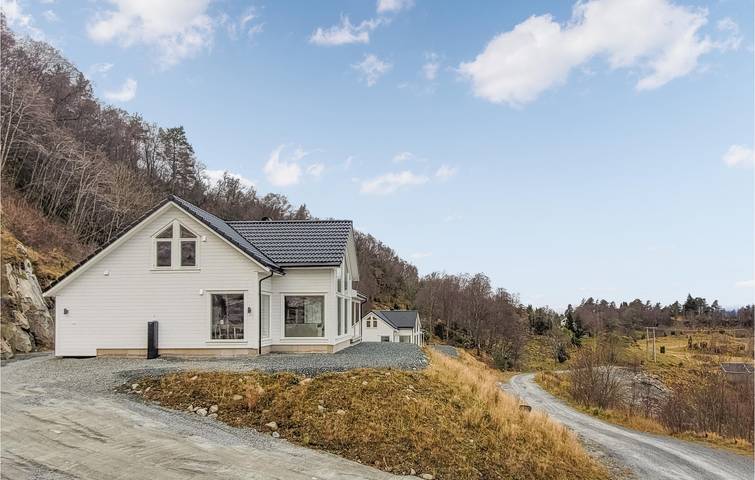 Ferienhaus für 10 Personen, mit Terrasse und Garten in Etne - 3