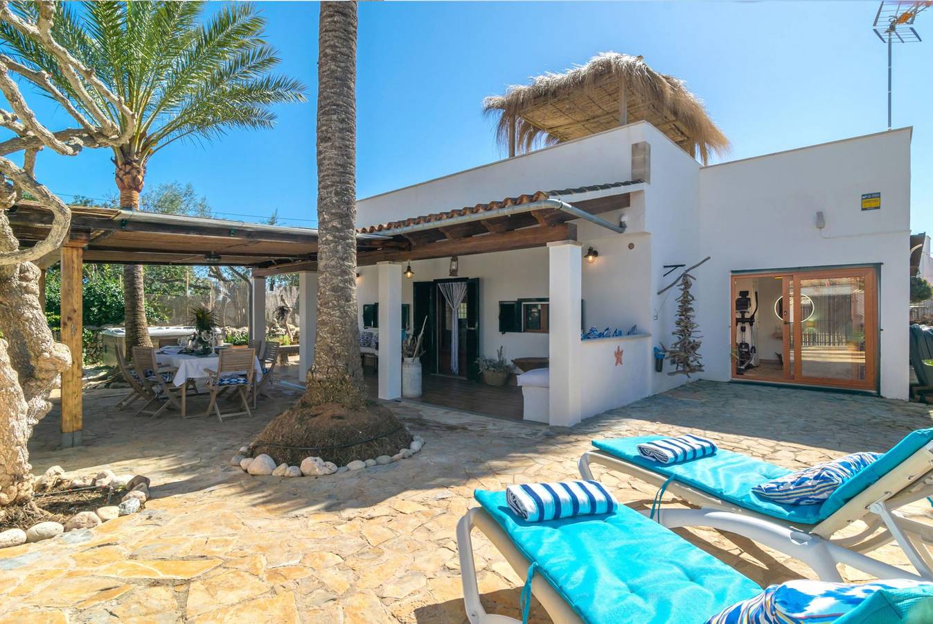 Cas Pati (Son Moja) - Fantastic house in Son Moja, with private jacuzzi and near to Cala Santanyí beach. Wifi gratis in Son Moja, Santanyí