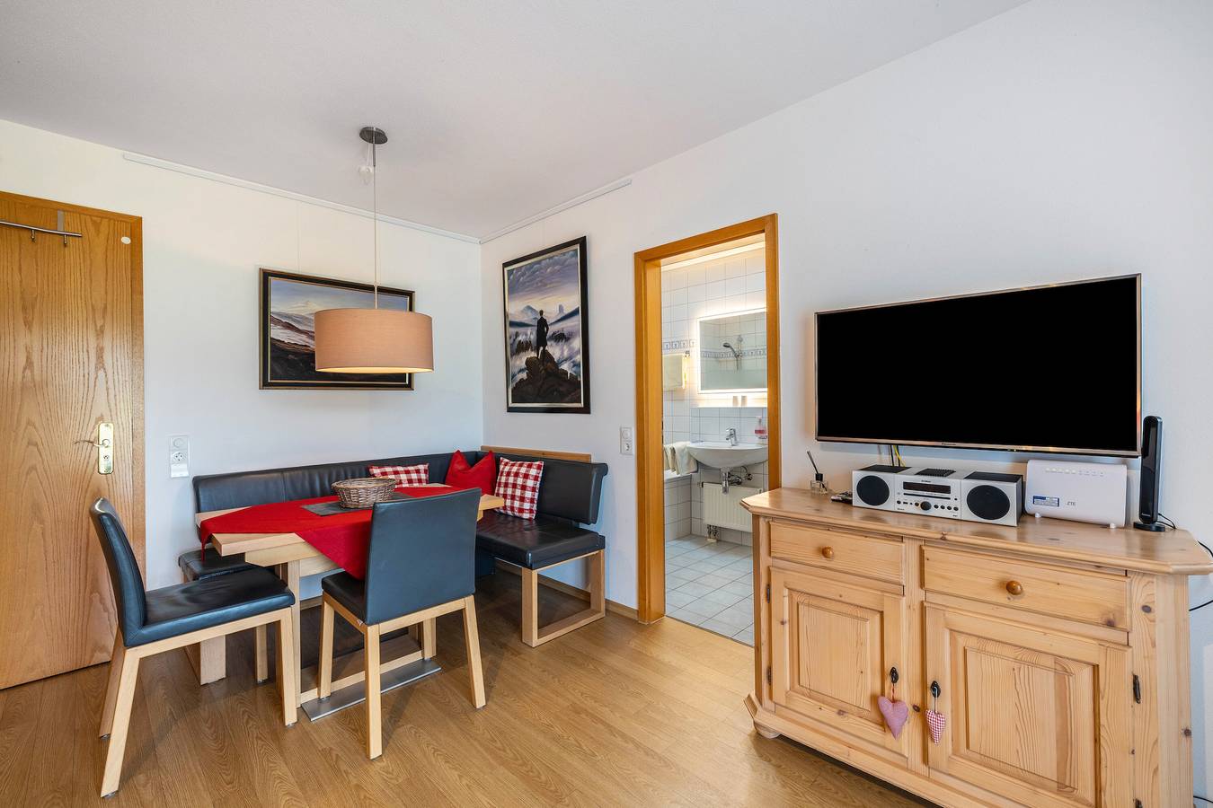 Ganzes Studio, Studio 'Brünnstein- Nr 13' mit Bergblick, privater Terrasse, Gemeinschaftspool und Sauna in Oberaudorf, Bayerische Alpen