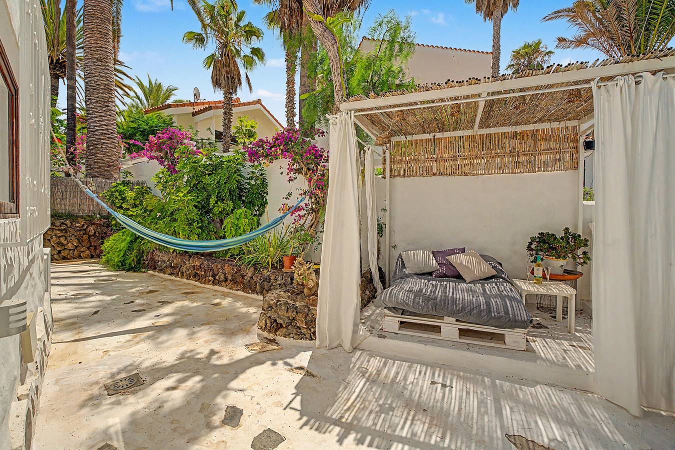 Vacation Home 'Oasis Garden, Alegranza' with Wi-Fi in Chayofa, Arona
