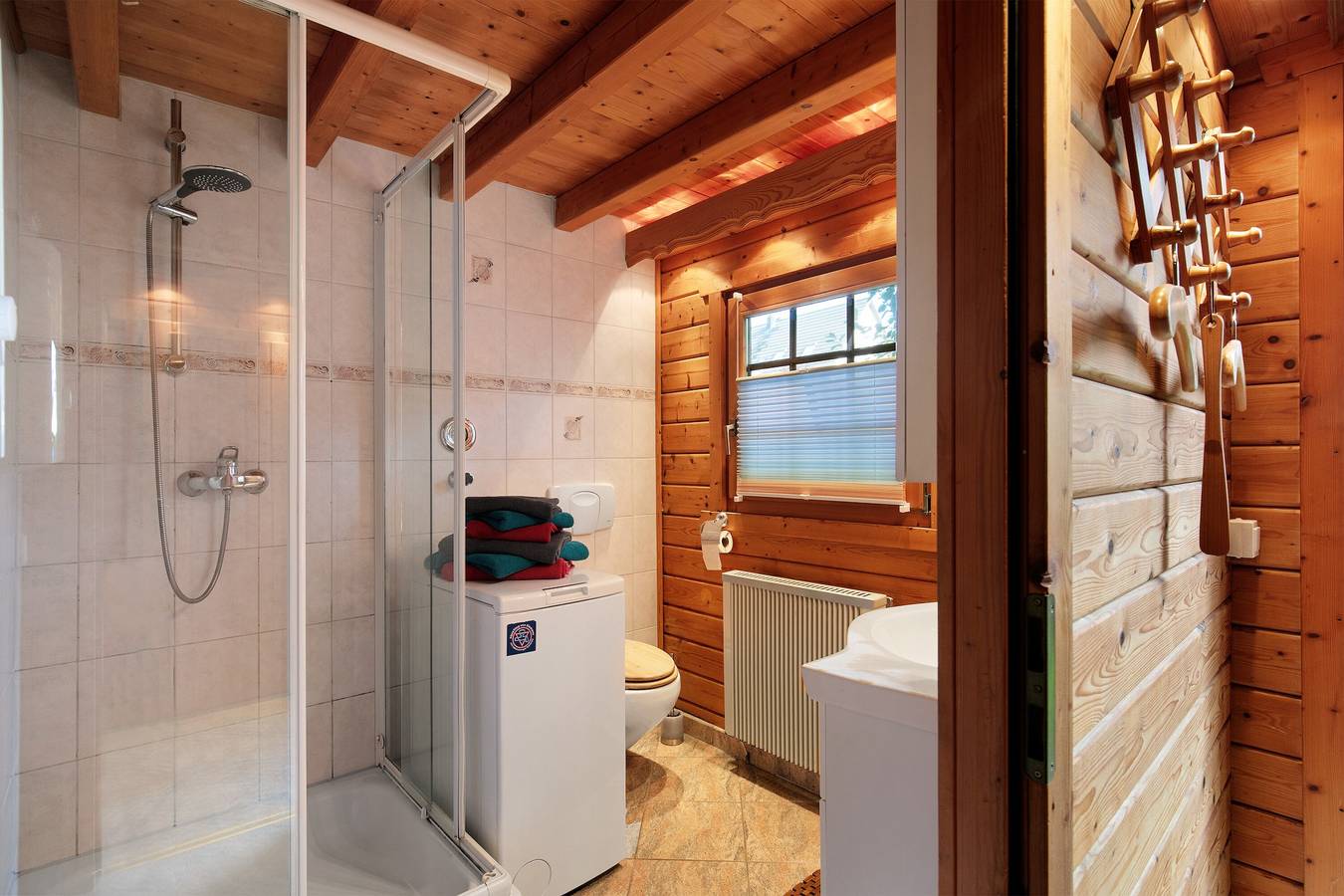Vakantiehuis 'Haus Cürsgen - Blockhaus Jana' met privé terras en Wi-Fi, foto 14