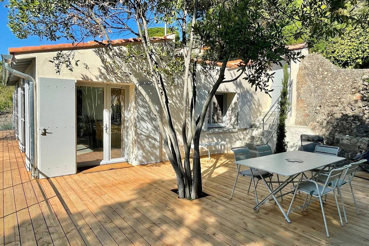 Sète  Maison entière et jardin sur le Mont Saint C in Mont Saint-Clair, Sete