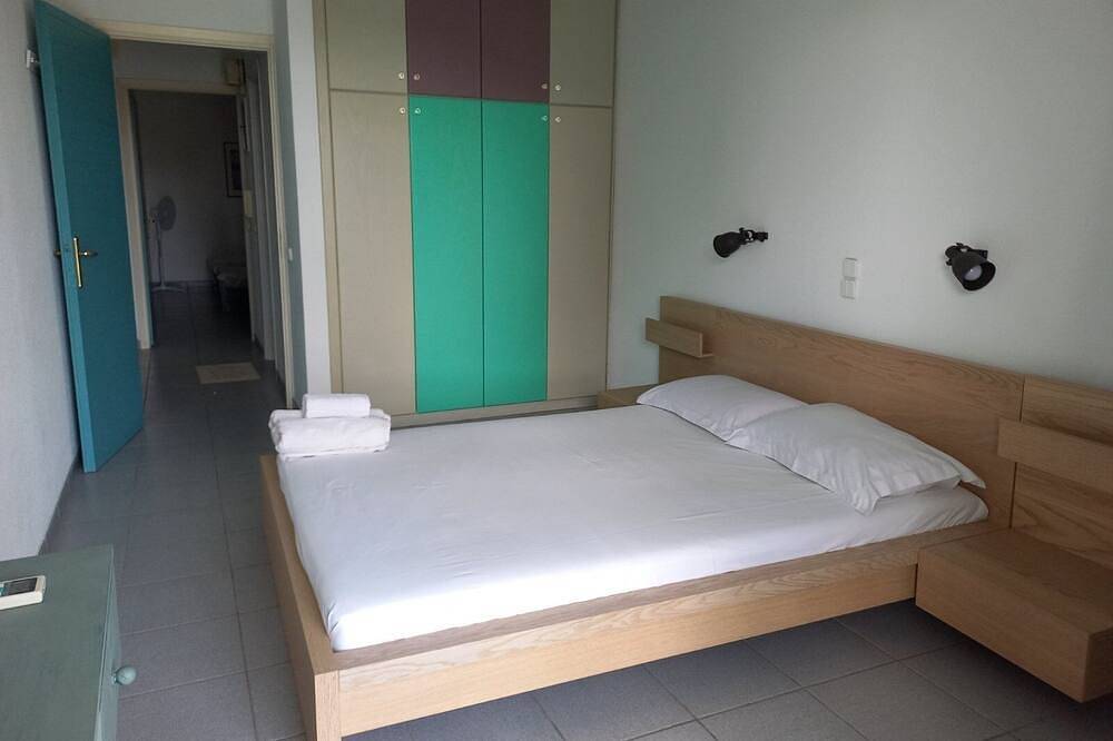 Kinetious Nisous - Zwei Schlafzimmer Kleines Landhaus, Schläft 5 in Südküste Attikas