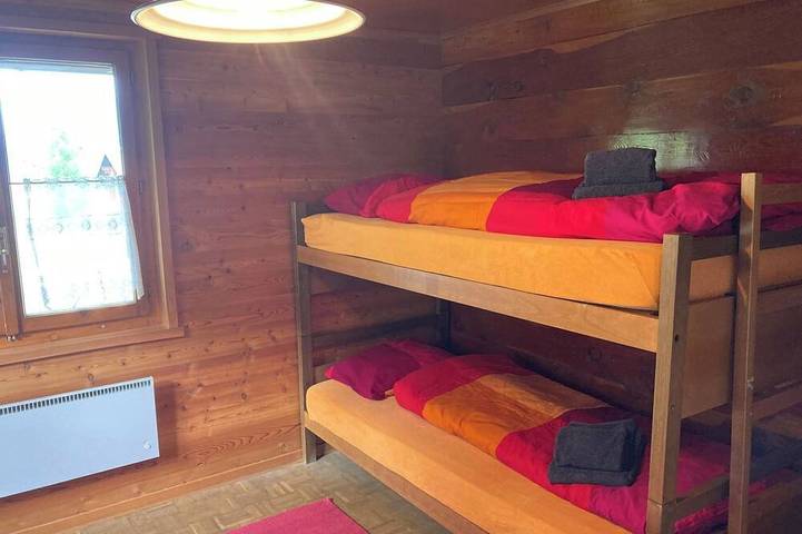 Ganze Wohnung, Chalet Leiggener Appartement/Fewo, 1. Stock Leiggener Og in Rosswald, Brig