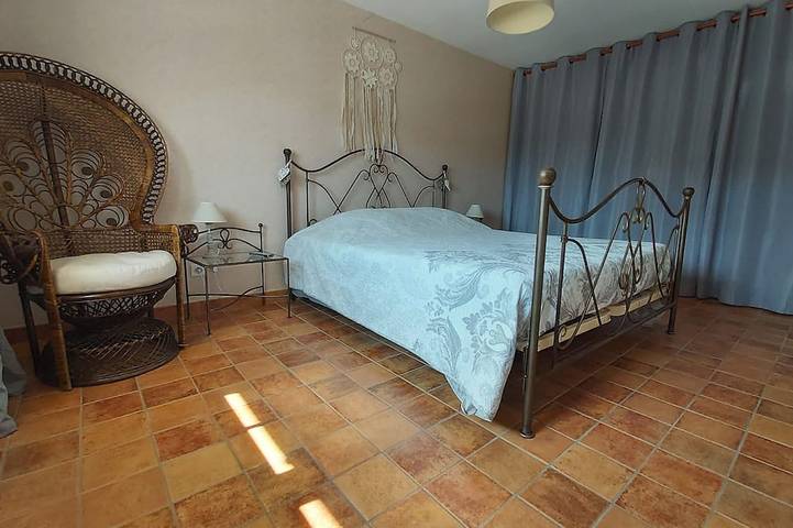 Location de vacances pour 12 personnes, avec jardin, animaux acceptés à Servian - 3