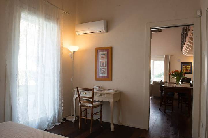 Ganze Wohnung, Raffiniert, romantisch, mit Pool, Panorama, Wifi, in den Hügeln 10 Minuten von Vicenza in Isola Vicentina, Vicenza Provinz