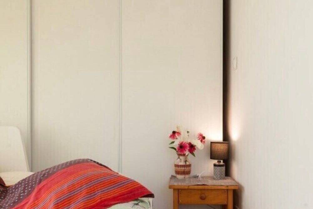 Appartement entier, Chambre-Suite Escale en Rez-de-chaussée in Plouédern, Région de Brest