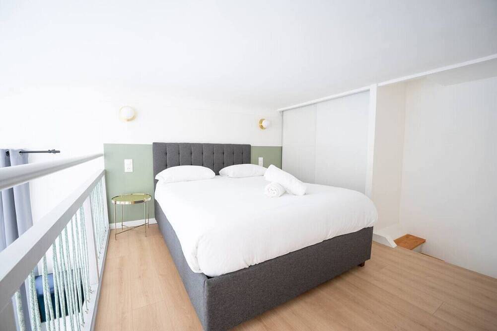 Entire apartment, Monaco Border - Luxury - Belle Epoque - Mezzanine in Beausoleil, Nice region