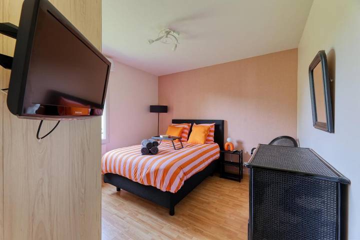 Gîte pour 6 personnes, avec Balcon ainsi que Terrasse et Vue dans Beautour
