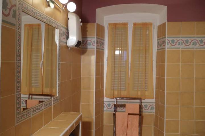 Sisco/House of character/15 Kms from Bastia in Sisco, Cap Corse