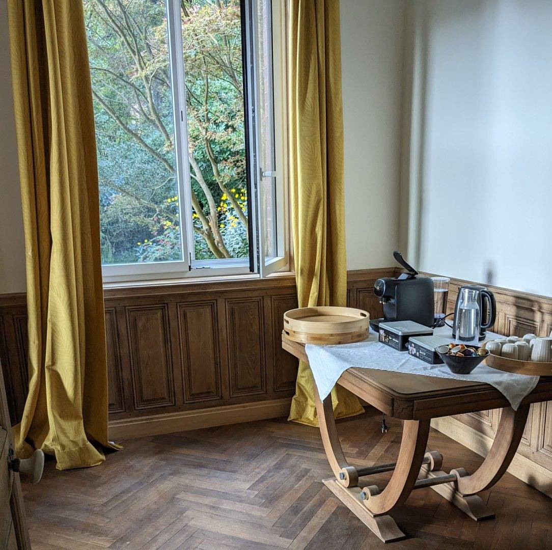 Villa Eliane - parking privé - Chambre double deluxe avec douche in Étretat, Région du Havre