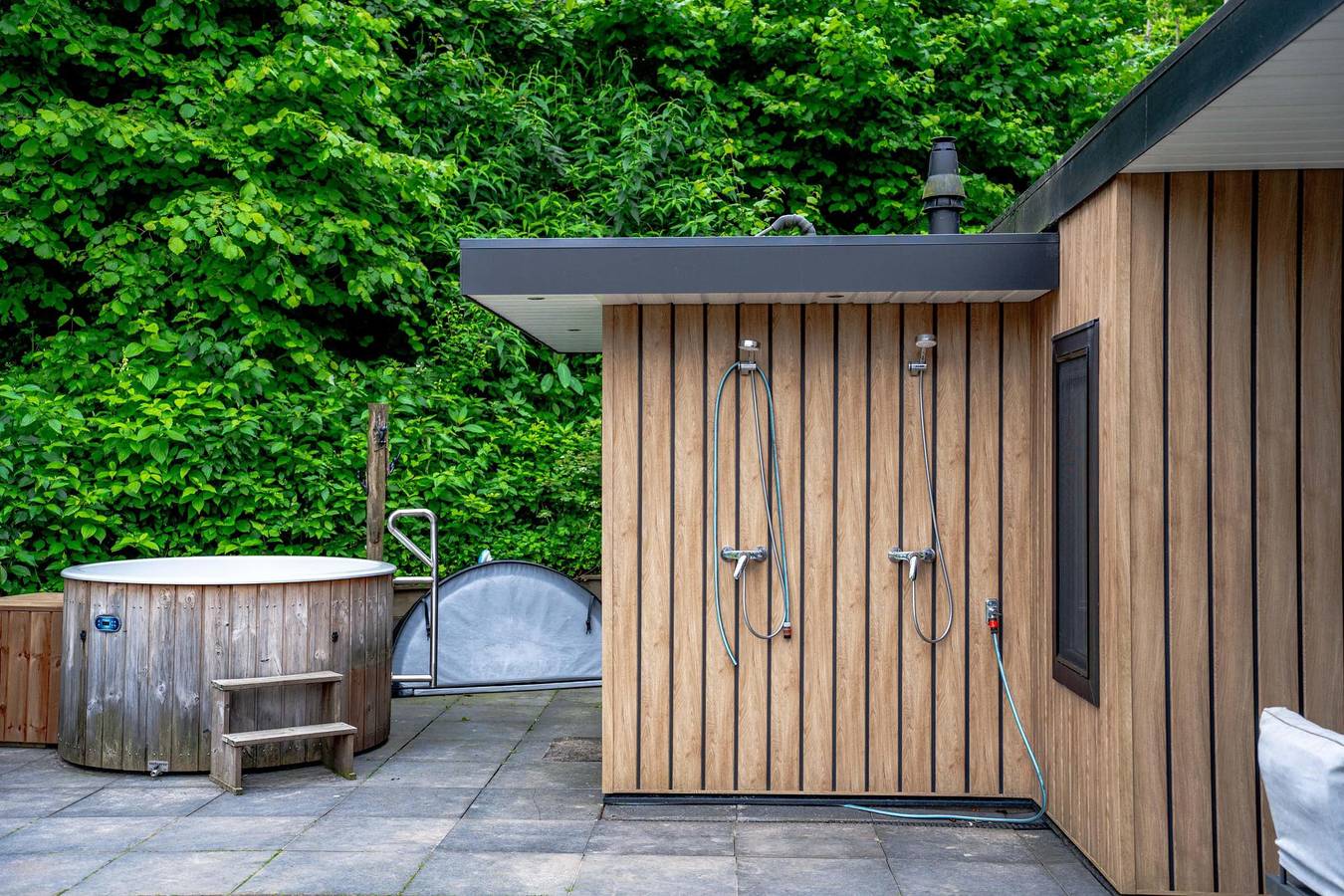 Vakantiepark De Thijmse Berg — Wellness Cottage met hottub en infrarood sauna | 6 personen in Rhenen, Provincie Utrecht