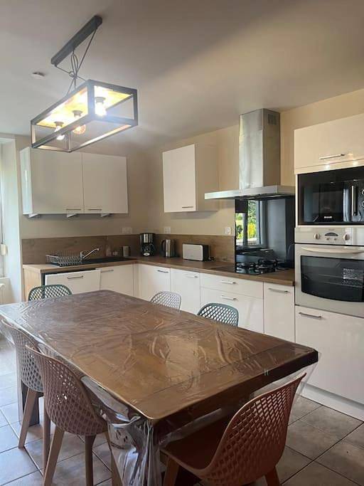 Location de vacances pour 11 personnes, avec jardin dans Tressignaux - 2