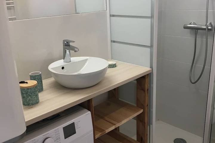 Gîte pour 5 personnes, avec balcon et piscine, animaux acceptés à Calcatoggio - 4