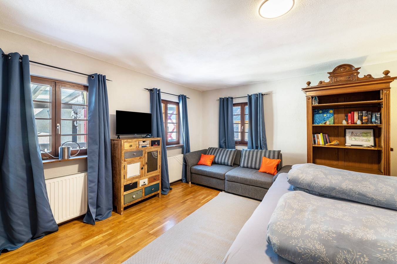 Ganze Wohnung, Merlot Ferienwohnung Standart 40m² mit Balkon für 2 Personen, Früstück optional,3D Rundgang Webseite in Burkheim, Vogtsburg im Kaiserstuhl