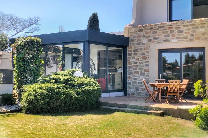 Villa pour 10 personnes, avec balcon et jardin à Marseillan