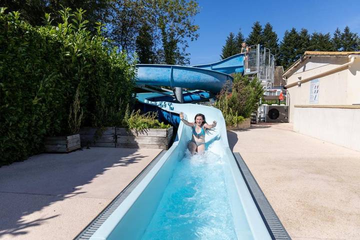 Camping pour 10 personnes, avec piscine dans Seine-et-Marne - 2